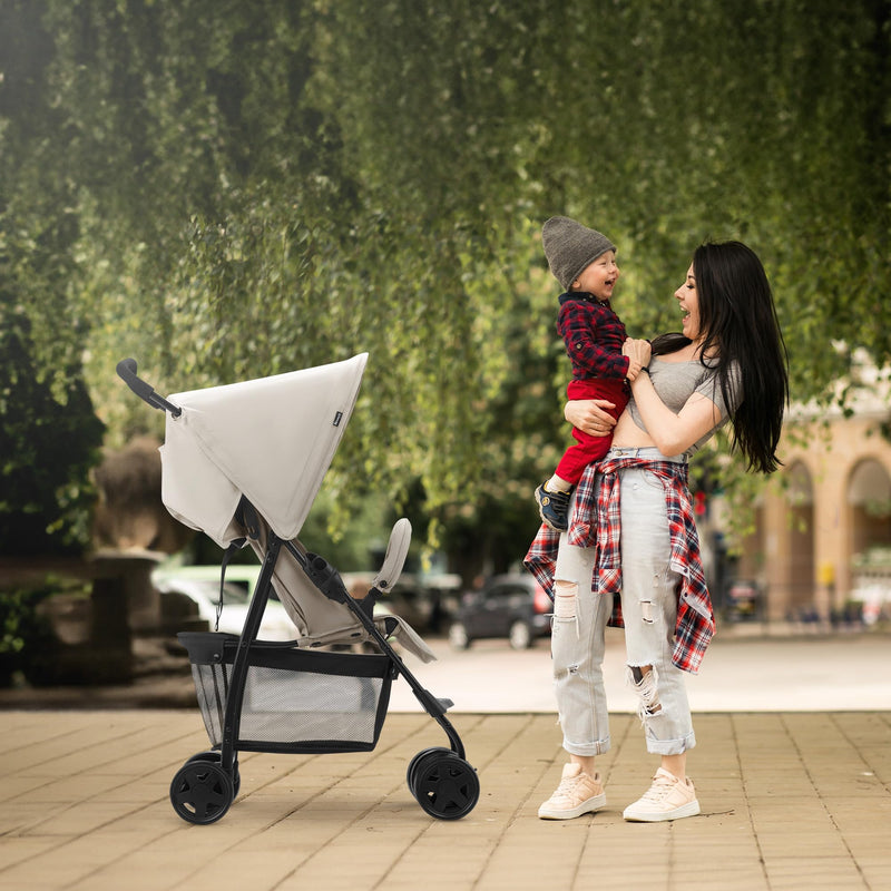 Hauck Lightweight Foldable Travel Stroller – Compact Sport Beige