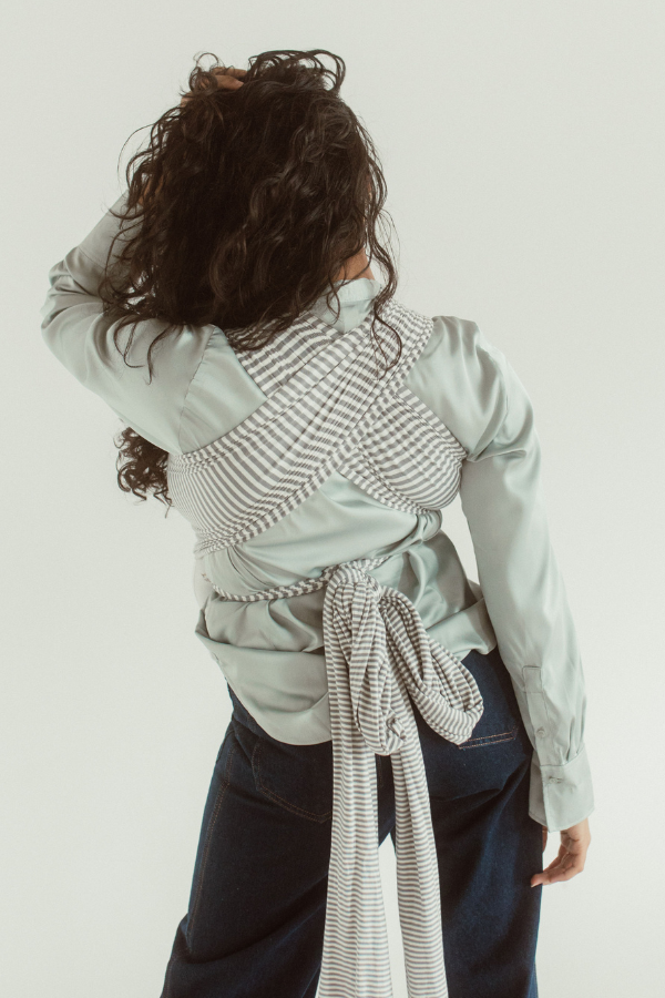 Grey Stripe Baby Wrap – Soft Breathable Infant Carrier Sling