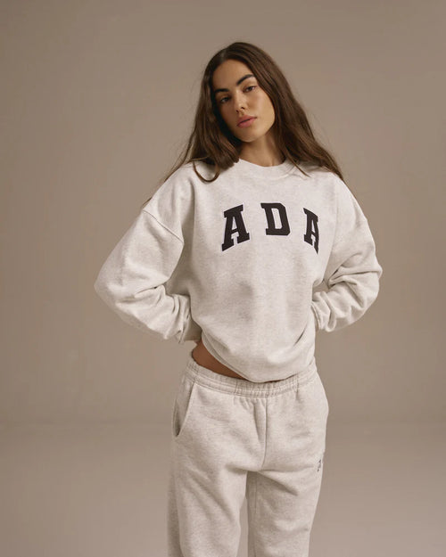 ADA Oversized Sweatshirt Light Grey Melange – Cozy Casual Pullover