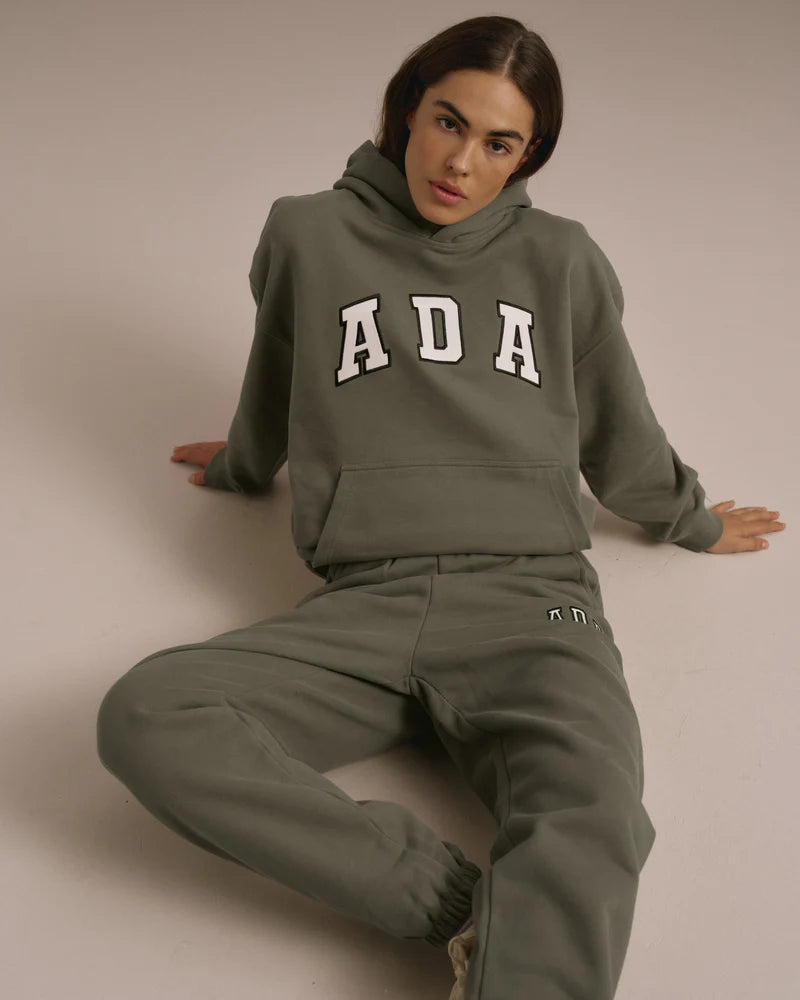 ADA Oversized Hoodie Olive Green – Relaxed Everyday Pullover