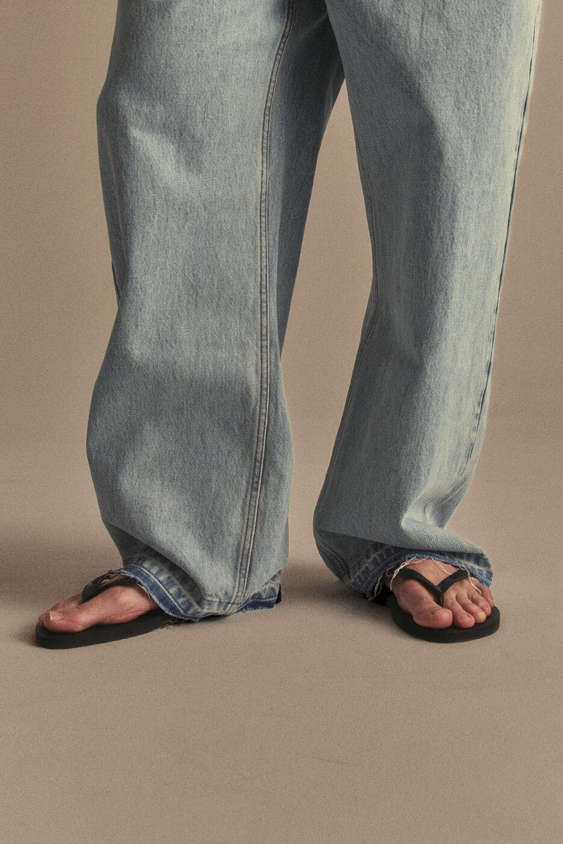 Released Hem Baggy Denim Pant – Relaxed Fit Casual Jeans