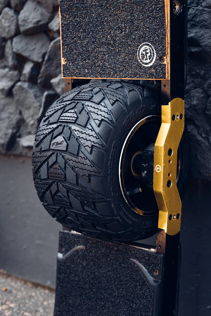 ThunderCat Tire – High-Performance Bicycle Tire for Trail & Road Use