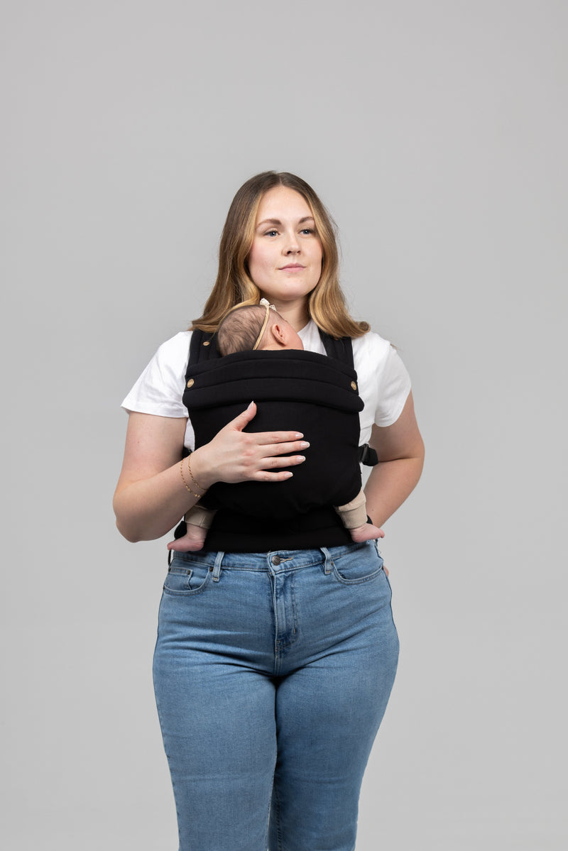 The Monarch Carrier Ebony – Premium Ergonomic Baby Carrier