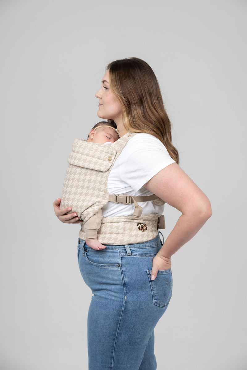 The Monarch Carrier – Houndstooth Stylish Baby Carrier