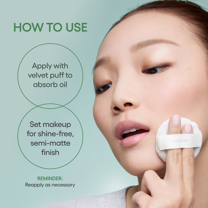 Neo Blurring Powder & Keychain – Mattifying Makeup Touch-Up Set