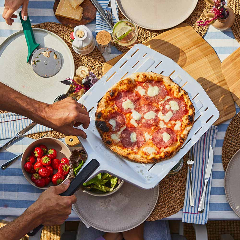 Ooni Perforated Pizza Peel – Lightweight Pizza Transfer Paddle