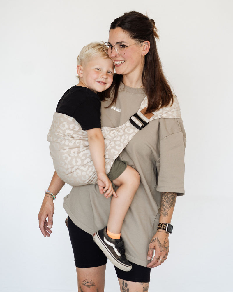 Qookie Go Hip Carrier – Cream Ergonomic Baby Hip Seat Carrier