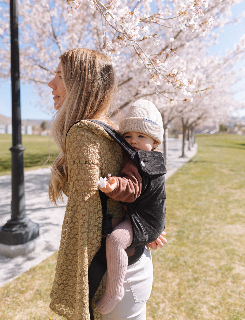 Black Velvet Baby Carrier – Soft Ergonomic Infant Carrier