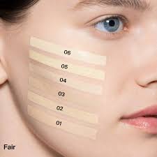 Triclone Skin Tech Foundation Lightweight Natural Coverage Smooth Skin