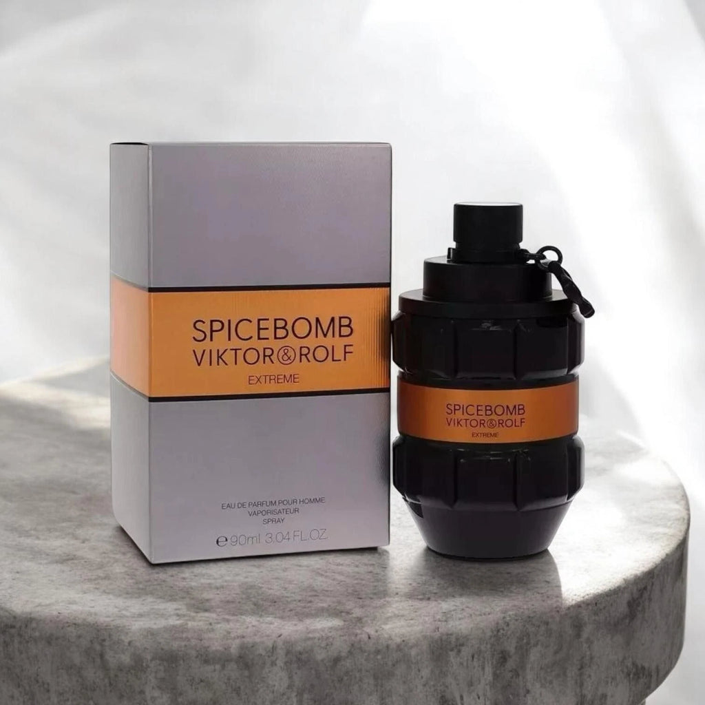 Spicebomb Extreme by Viktor & Rolf 3.04 oz EDP Spray for Men