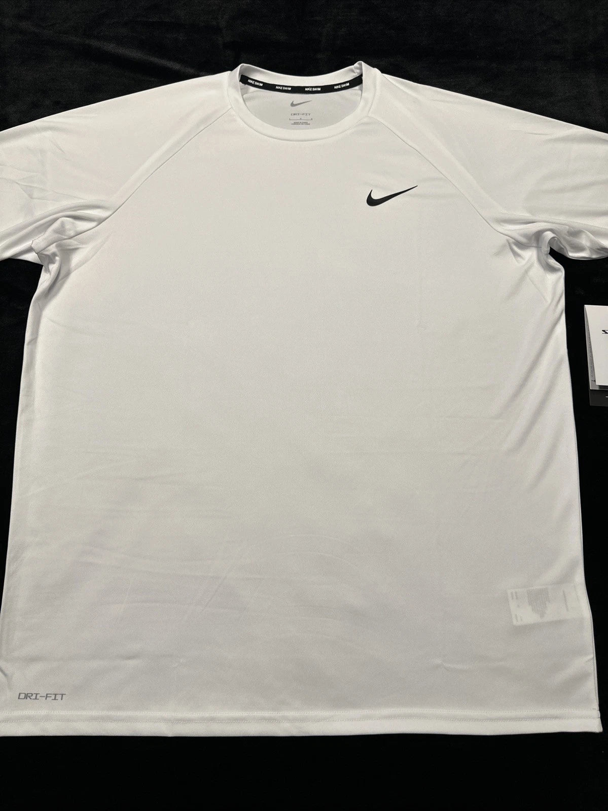 Nike Dri-FIT Swim Hydroguard Short Sleeve Shirt White Large NESSA586-100