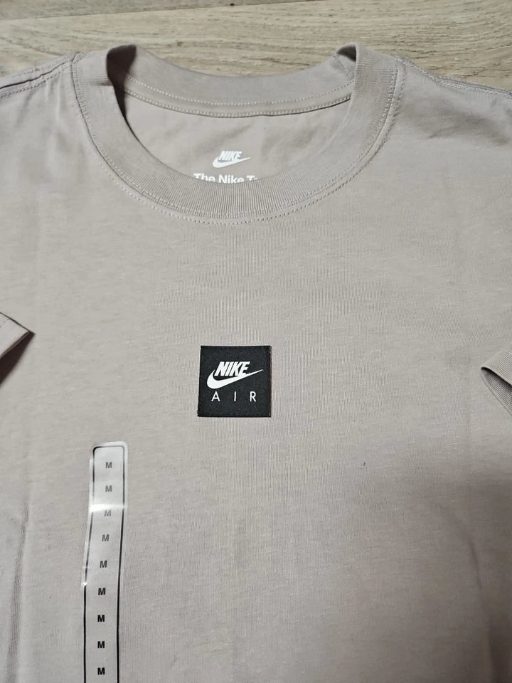Nike Air Max 90 Back Graphic T-Shirt Men's Medium Gray Casual Tee