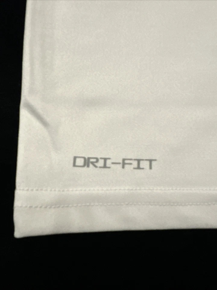 Nike Dri-FIT Swim Hydroguard Short Sleeve Shirt White Large NESSA586-100