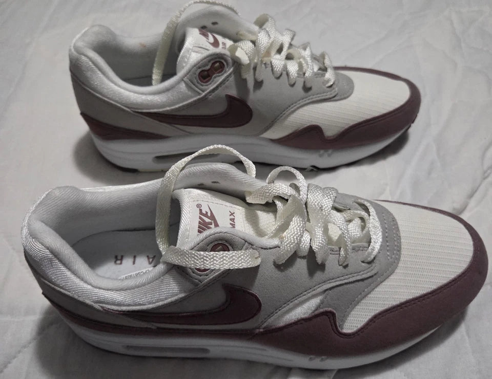 Nike Air Max 1 White Gray Smokey Mauve Women's Sneakers Size 9.5 New